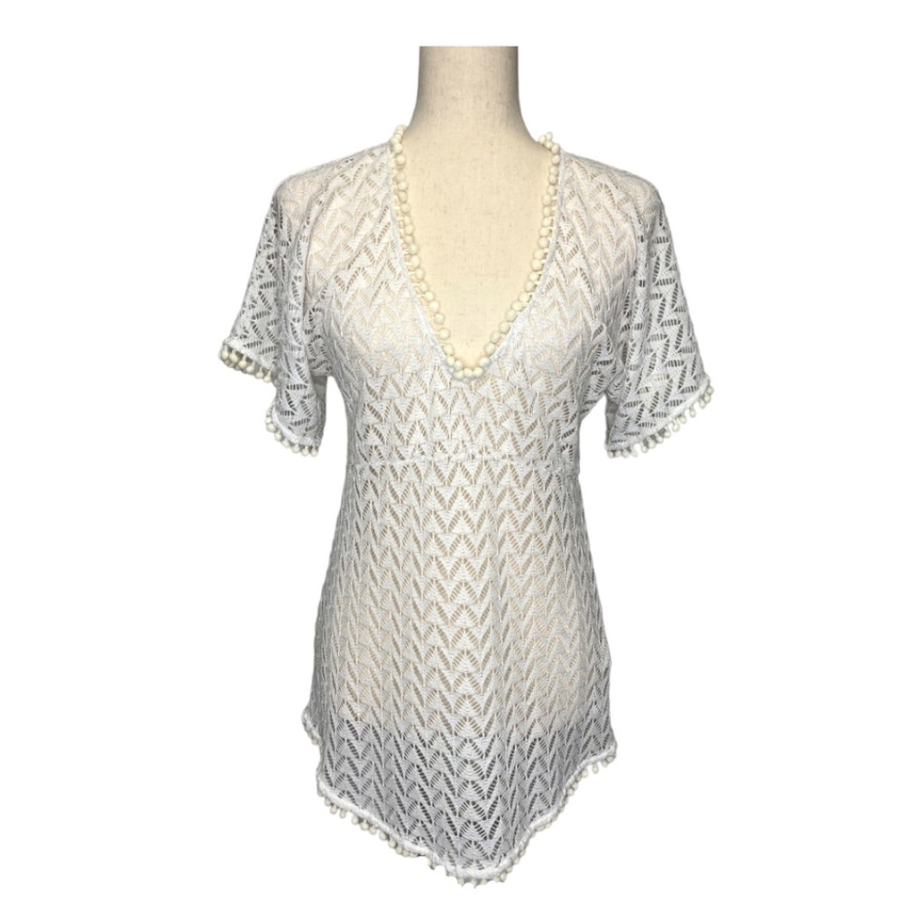 Lilly Pulitzer Coverup White Crochet Pom Pom Size S